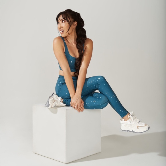 Popflex - Tone Bra & Hourglass Leggings in Teal Constellation - RARE! - Picture 3 of 3